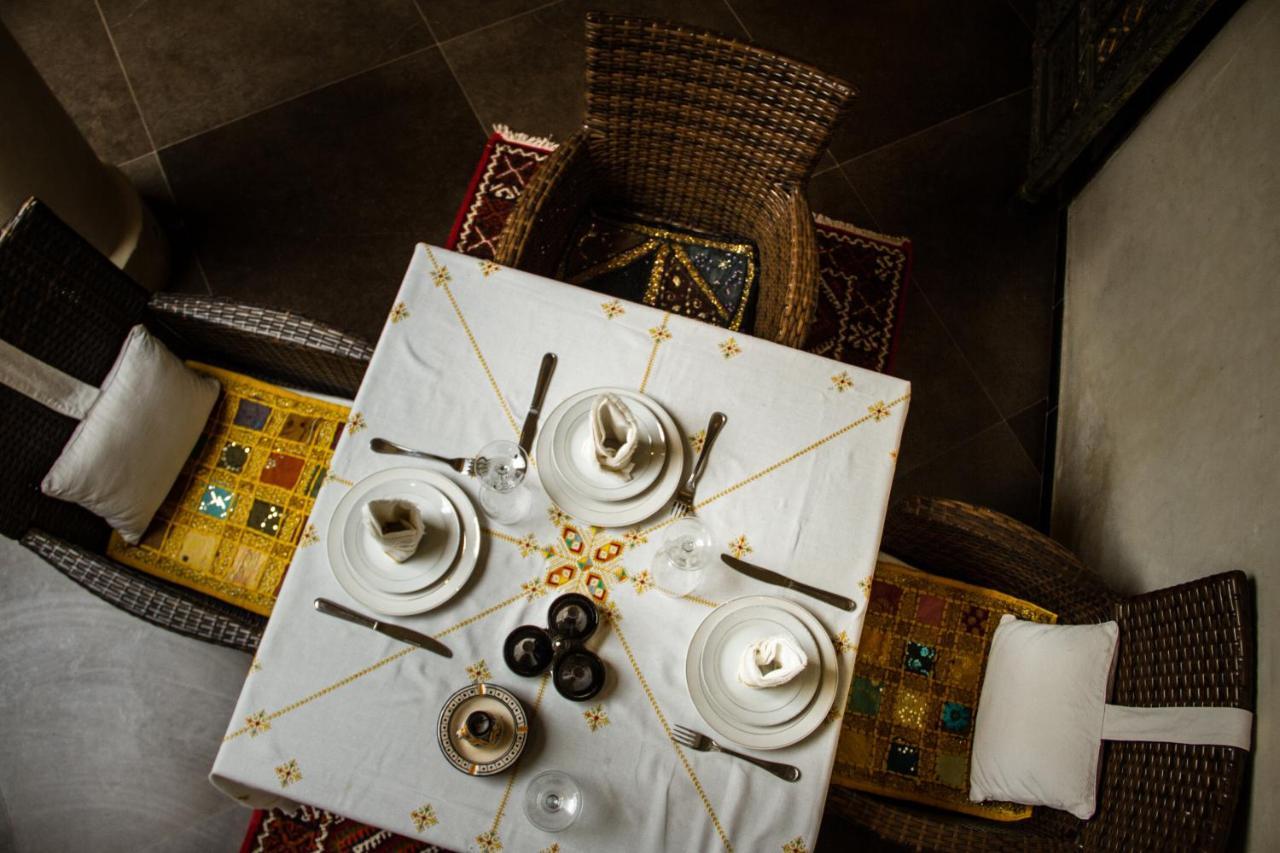 Riad Tama & Spa 우아르자자테 외부 사진
