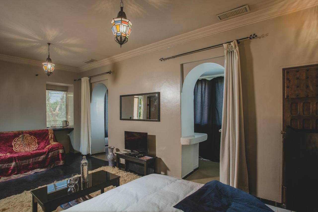 Riad Tama & Spa 우아르자자테 외부 사진