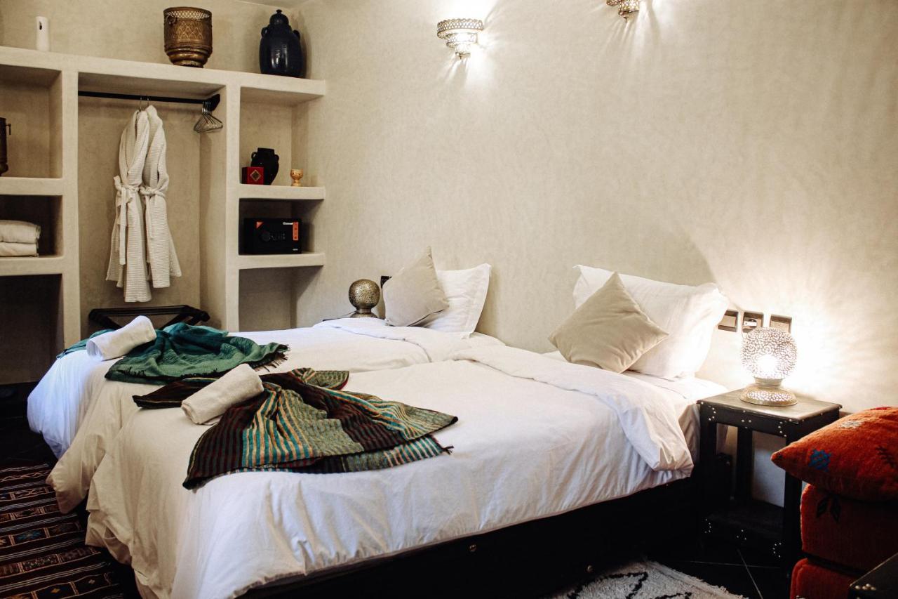 Riad Tama & Spa 우아르자자테 외부 사진