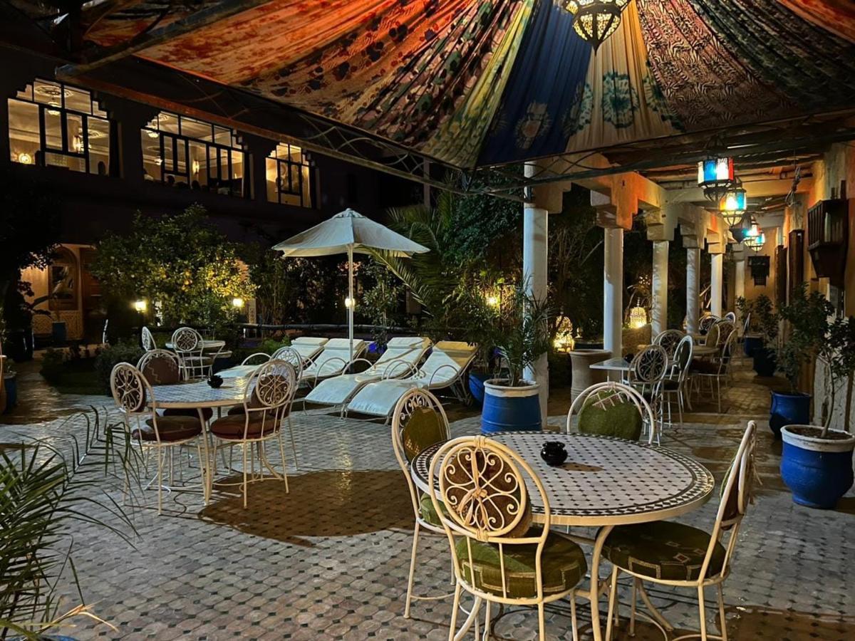 Riad Tama & Spa 우아르자자테 외부 사진